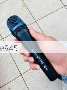 e945